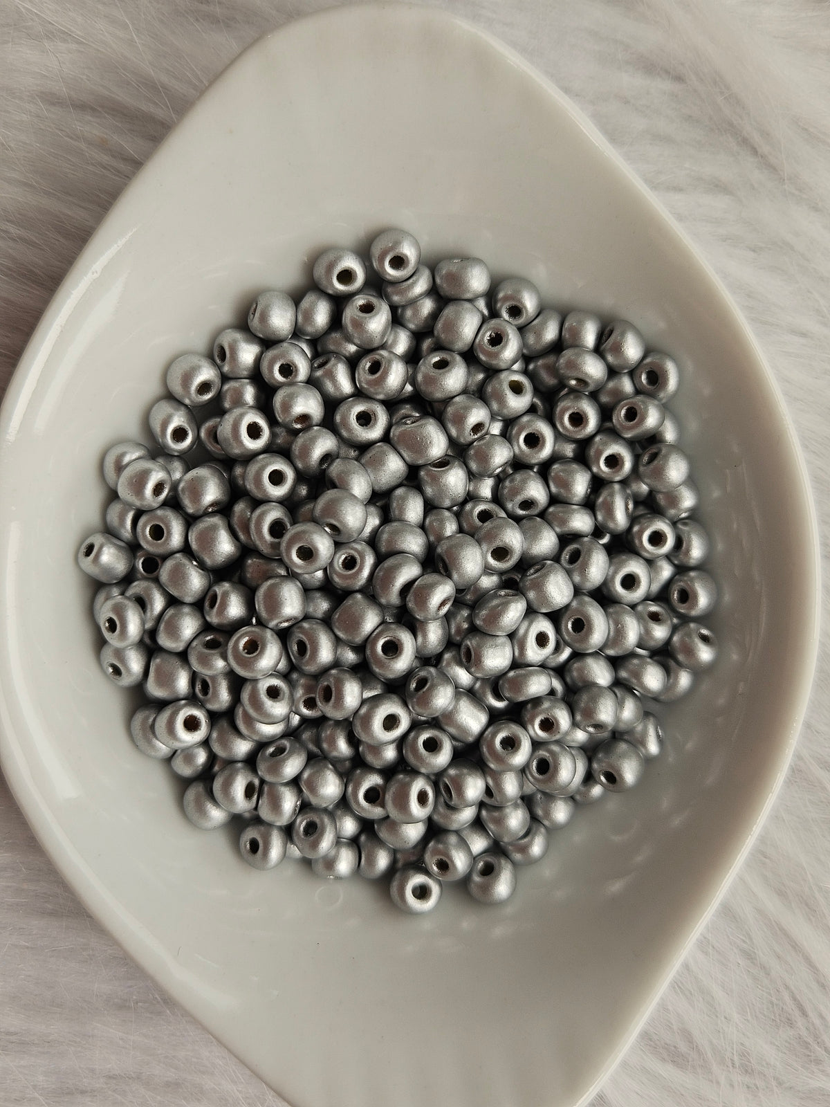 Glass beadz تفسيرة ٠.٨مللي