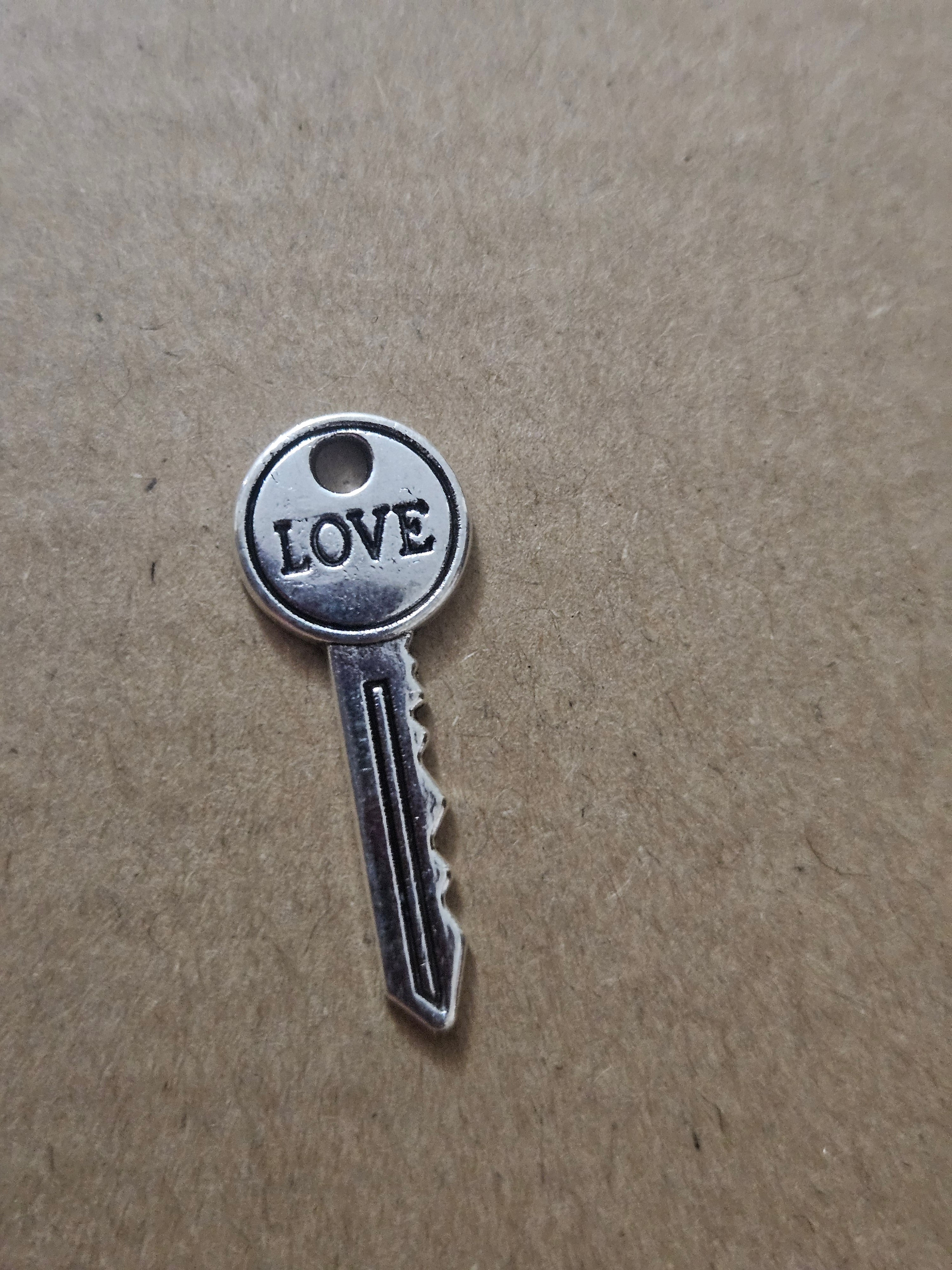 Metal Charms - ♡