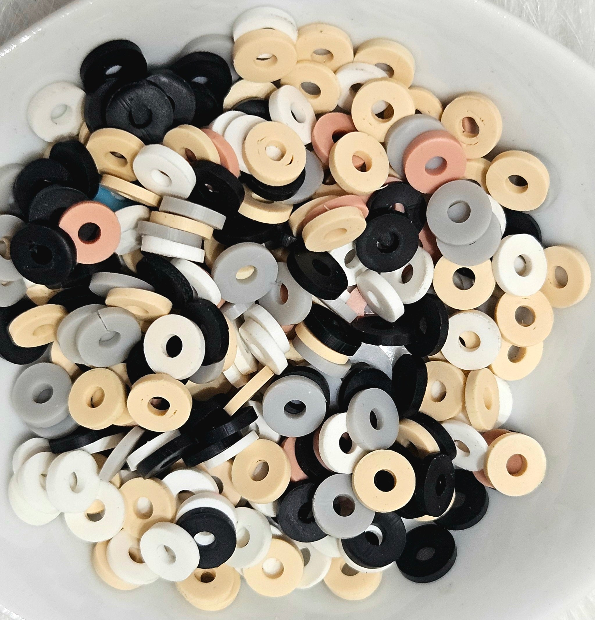 Jamaica ring rubber beadz جاميكا