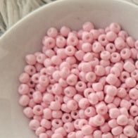 Glass beadz تفسيرة ٠.٨ مم