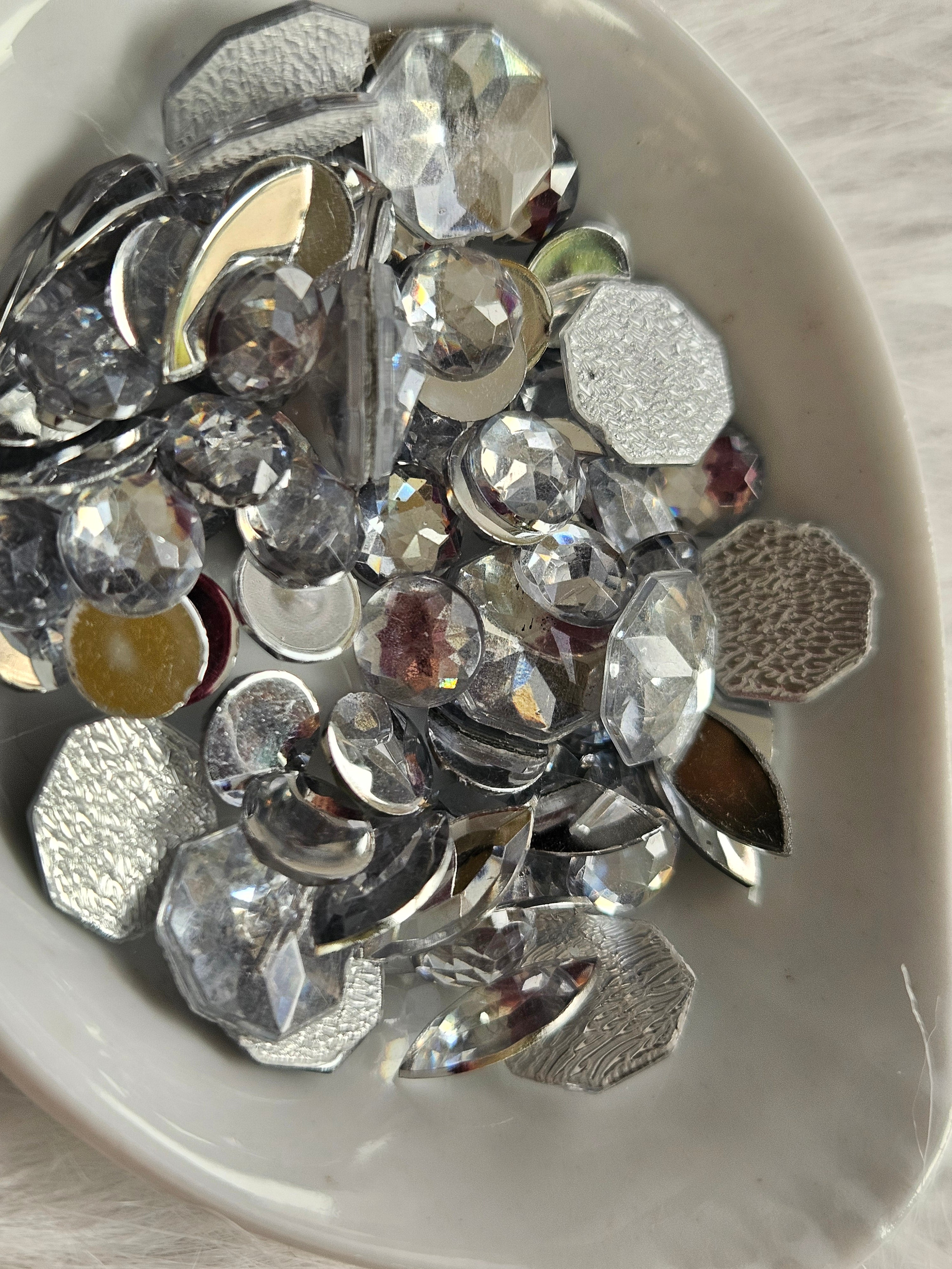 Beadzazzling glass stones pt2