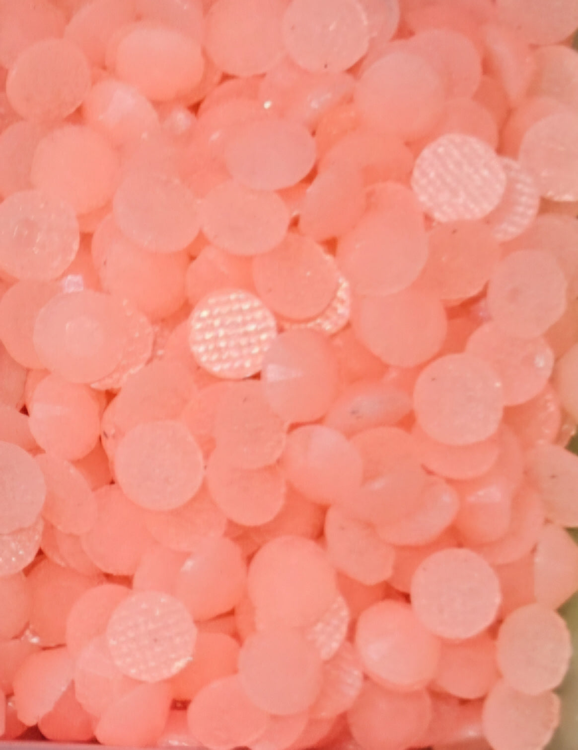 Resin beadzazzling stones