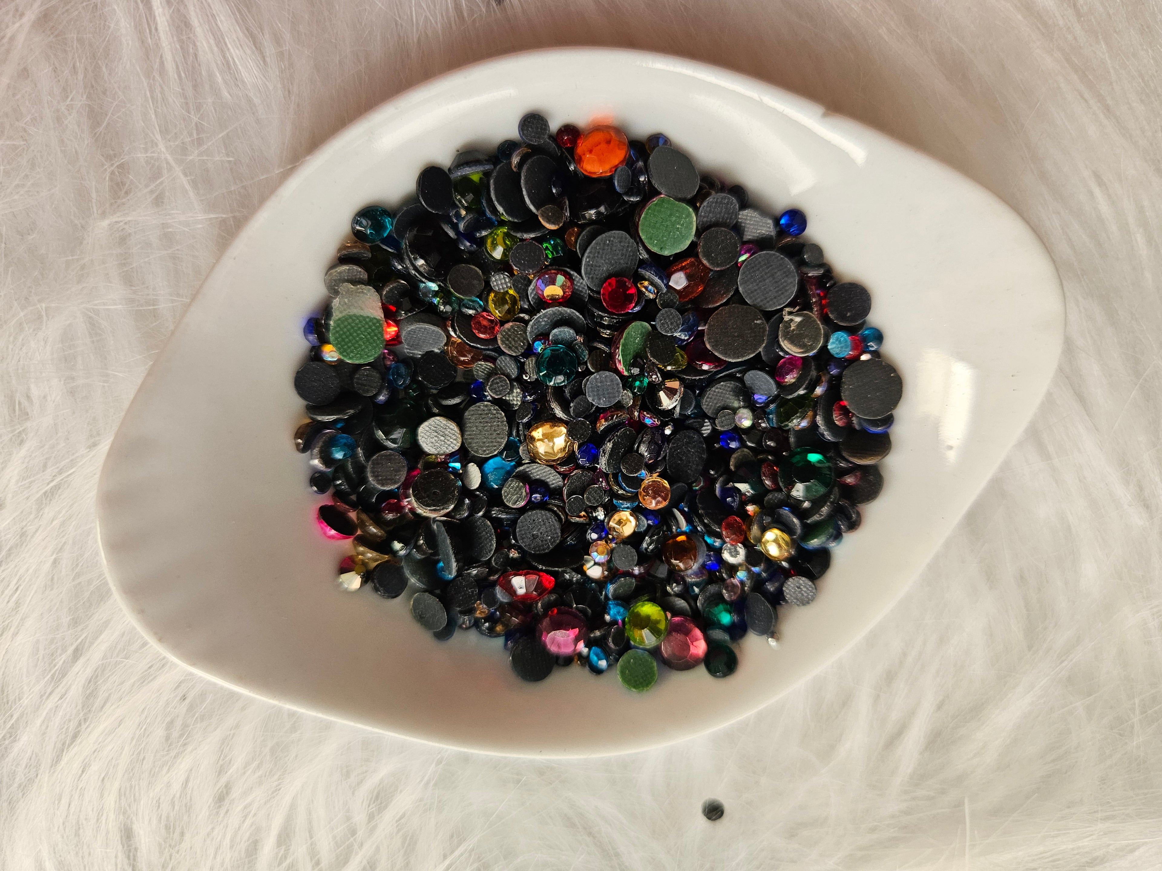 Glass stones -beadzazzling