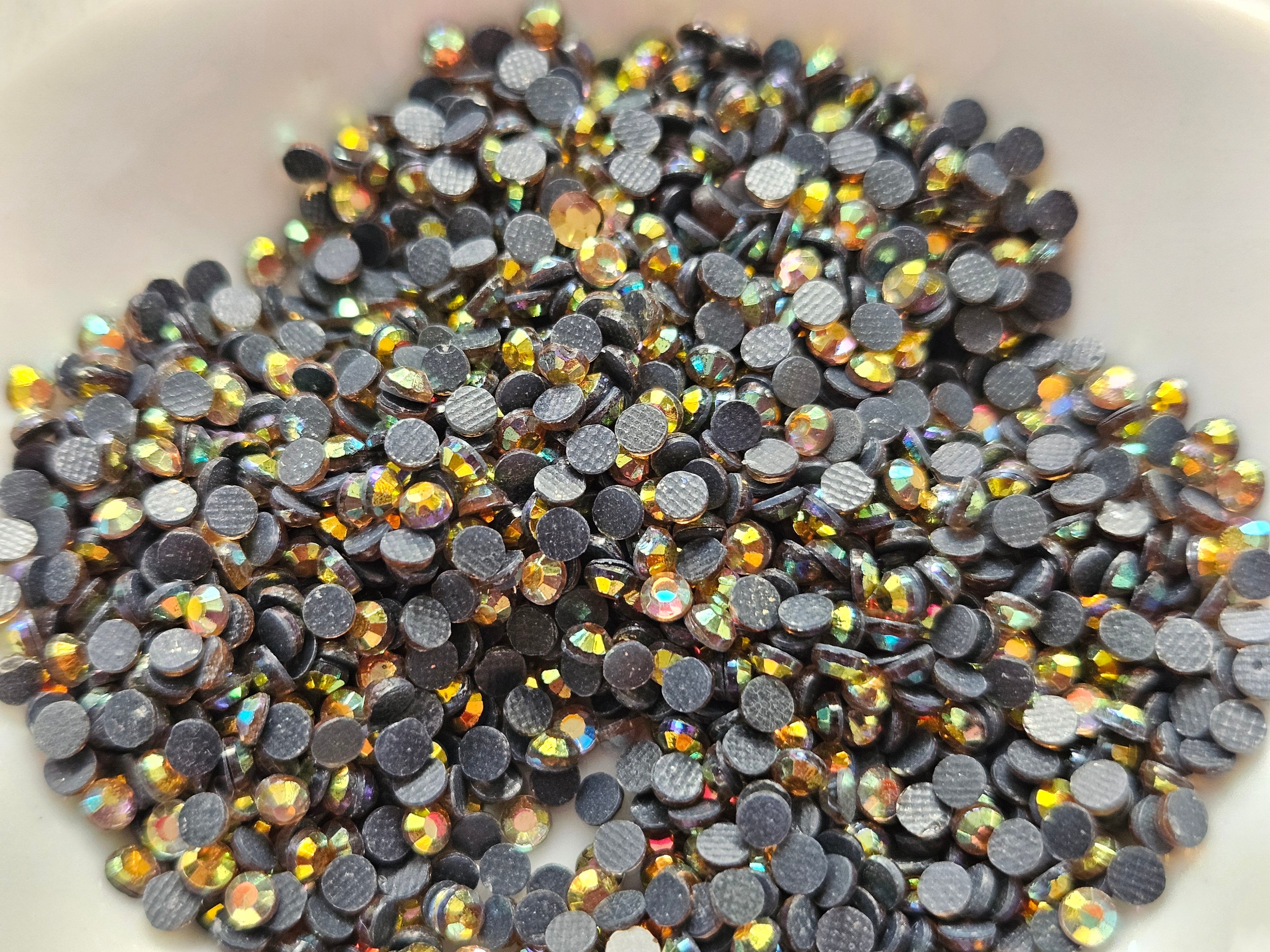 Glass stones -beadzazzling