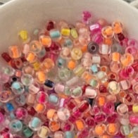 Glass beadz تفسيرة ٠.٨مللي