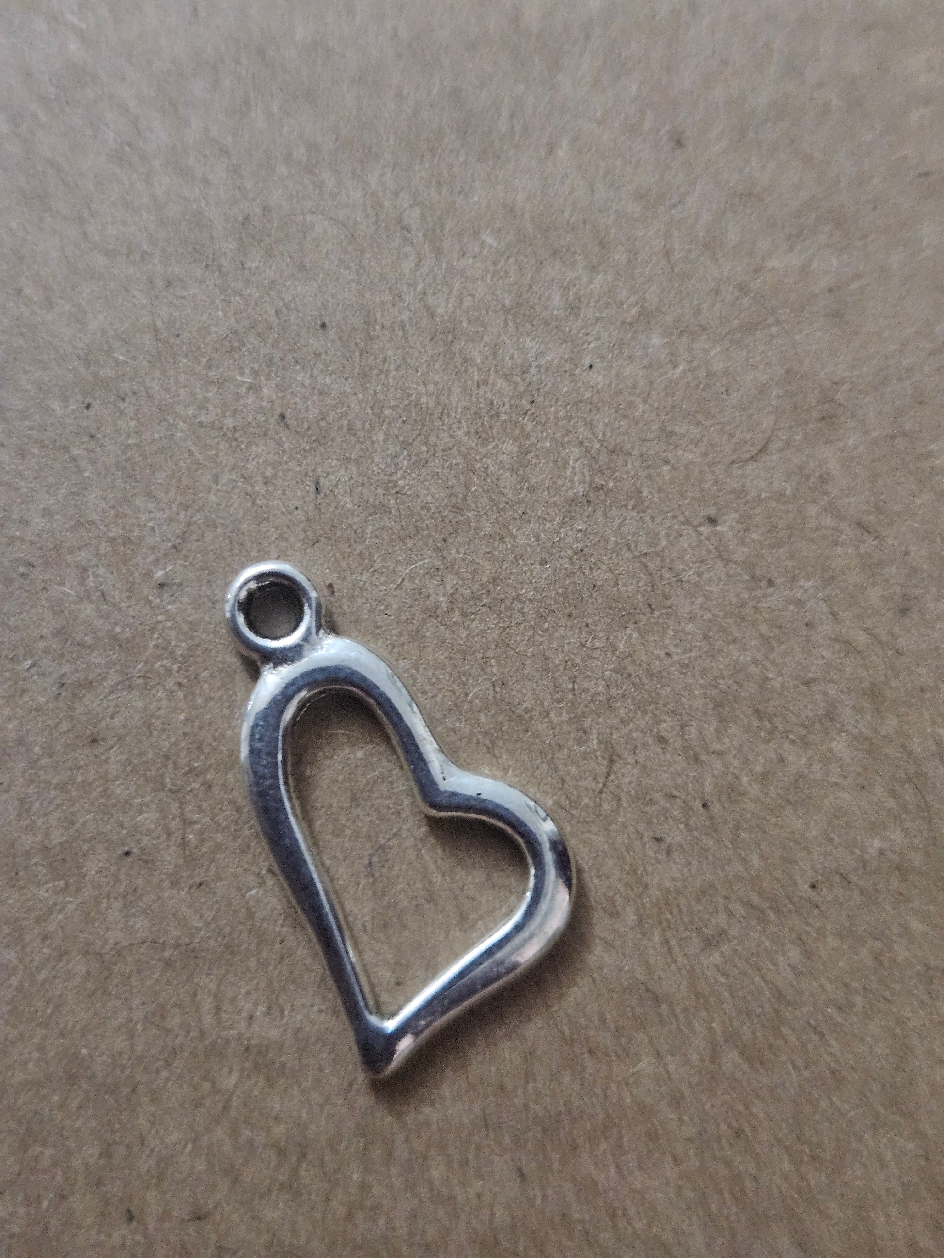 Metal Charms - ♡
