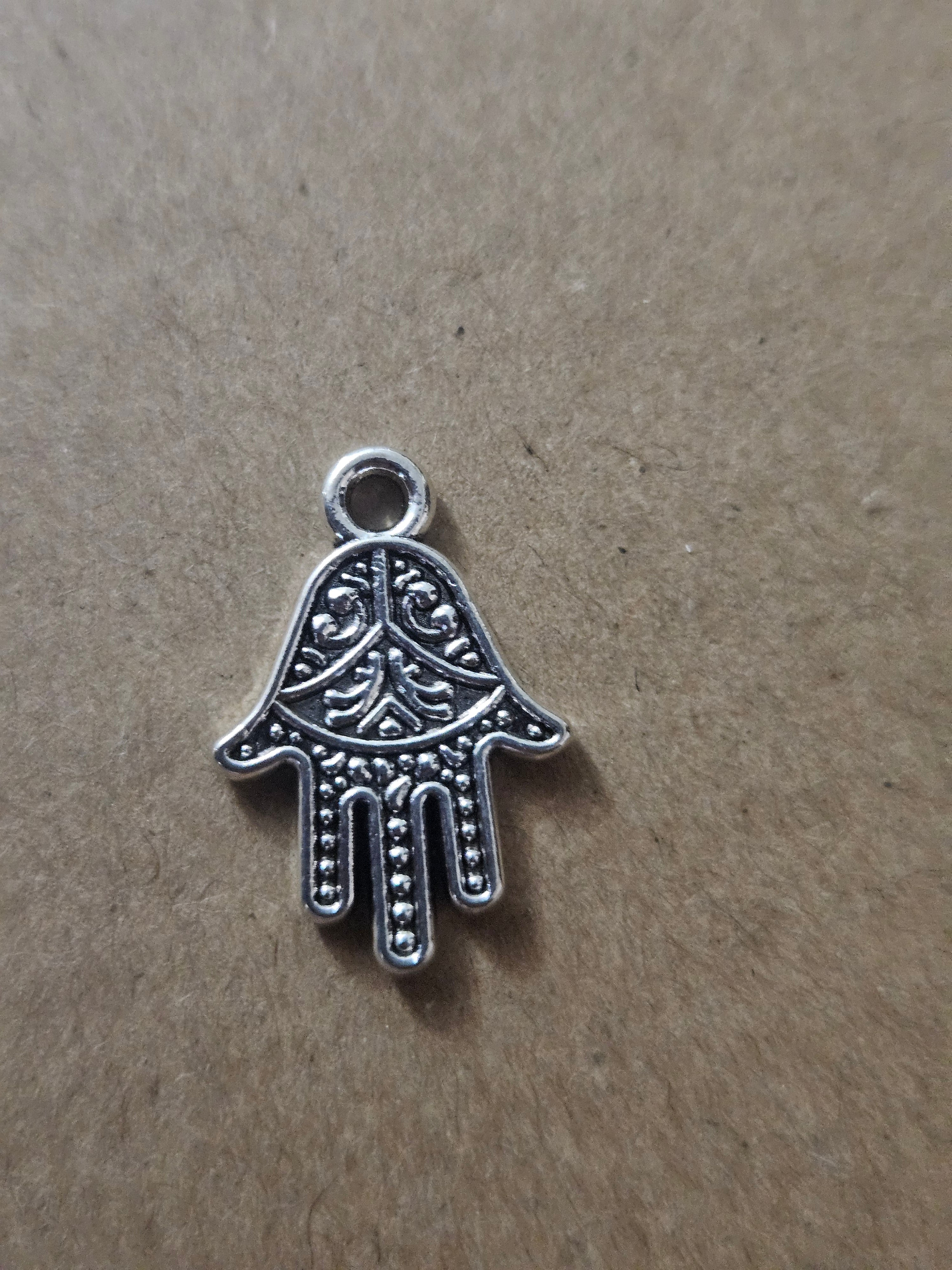 Metal Charms- Mix دليات اشكال مكس