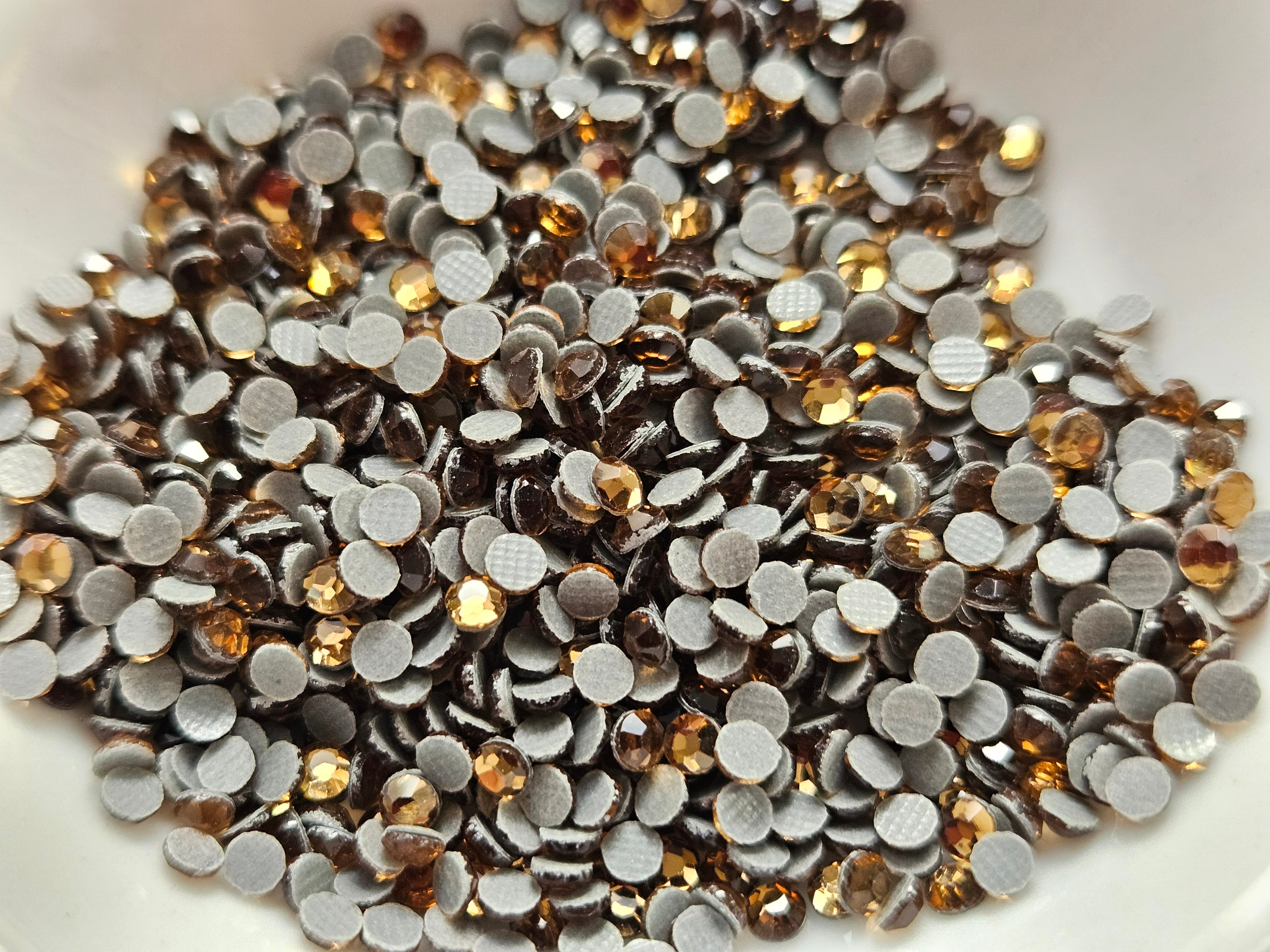 Glass stones -beadzazzling