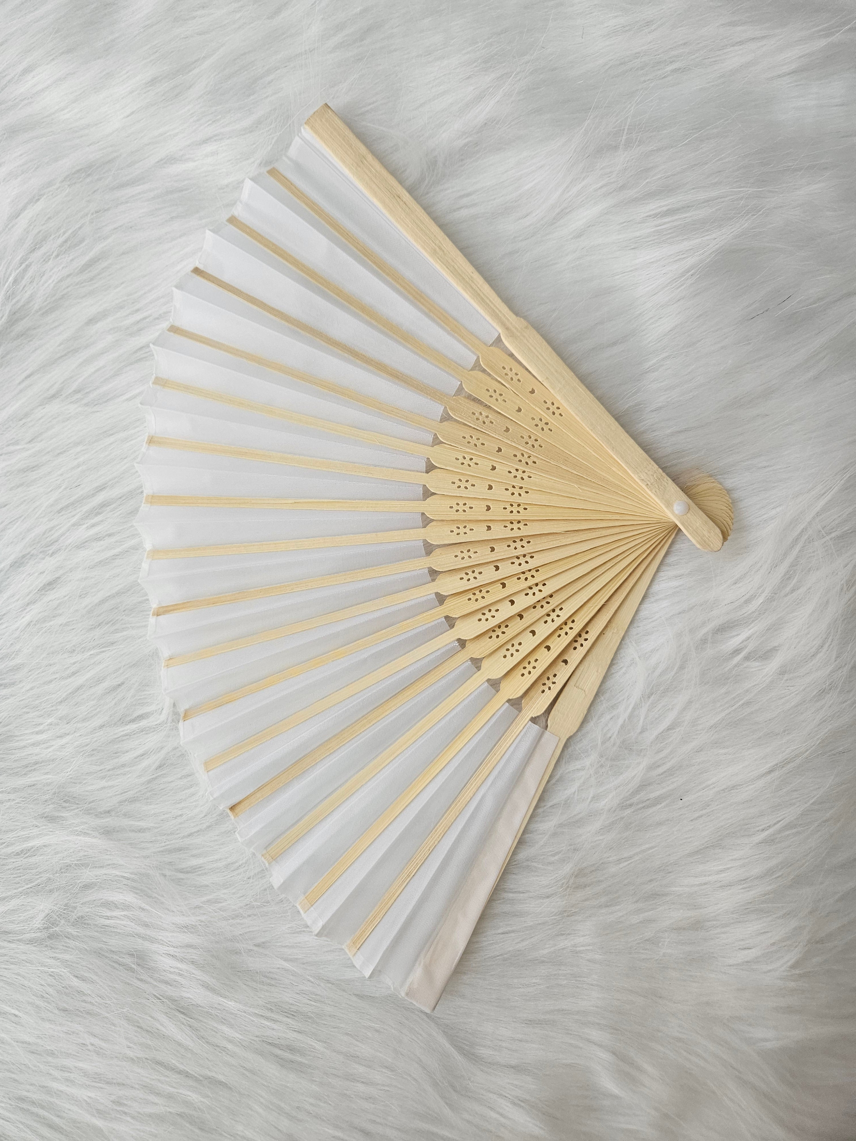 Beadzazzling cloth fan