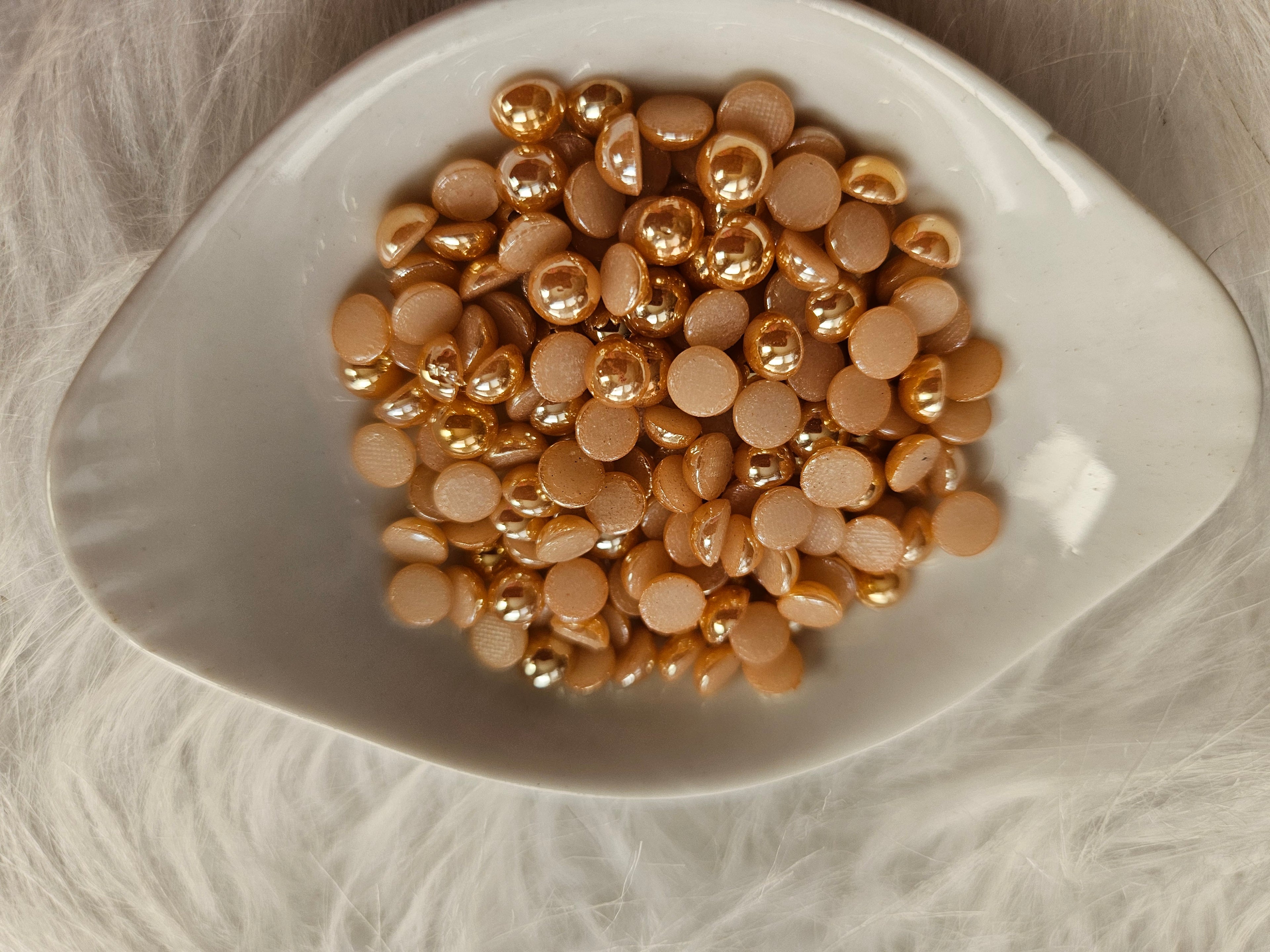 Beadzazzling resin stones