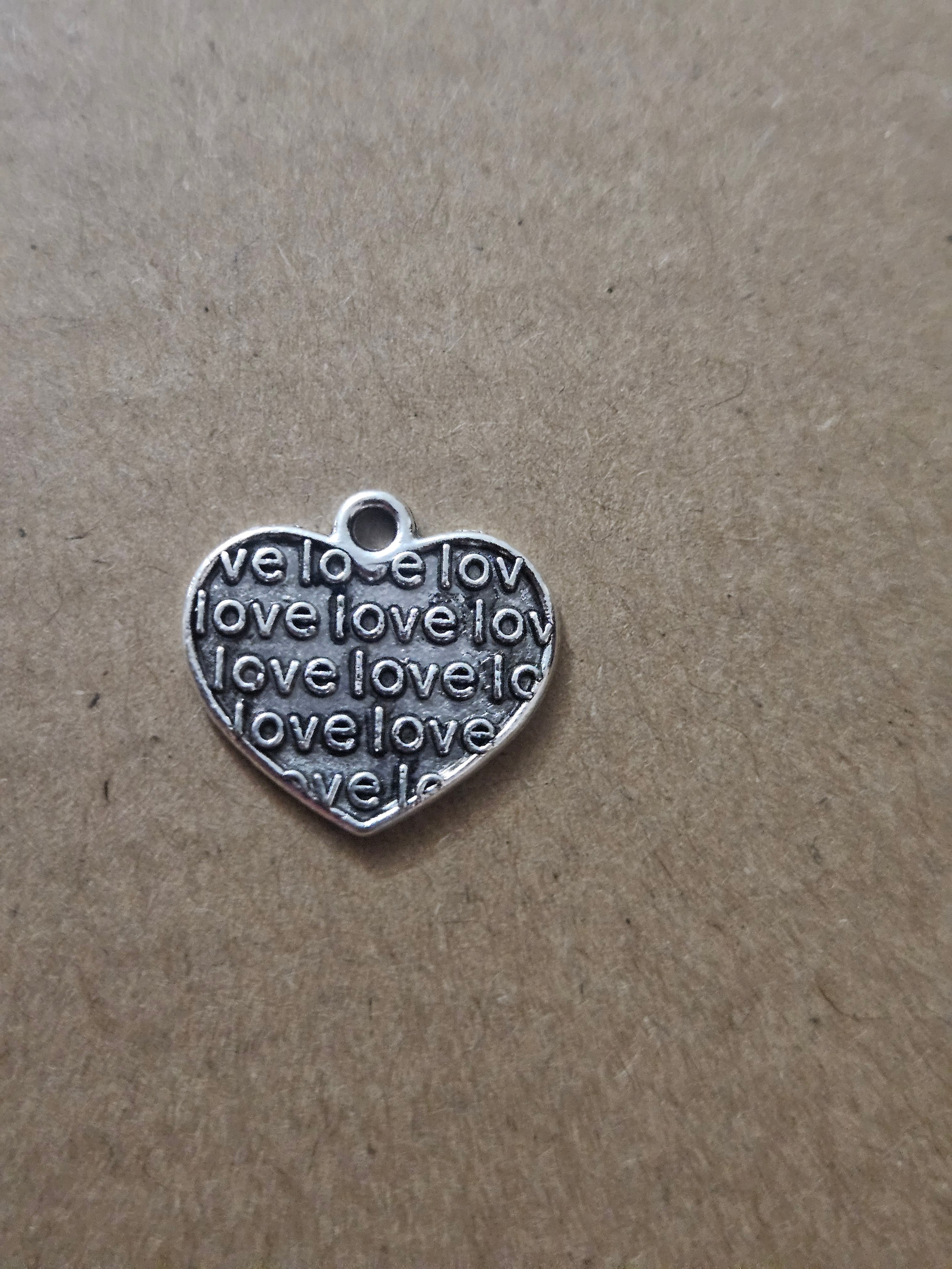 Metal Charms - ♡