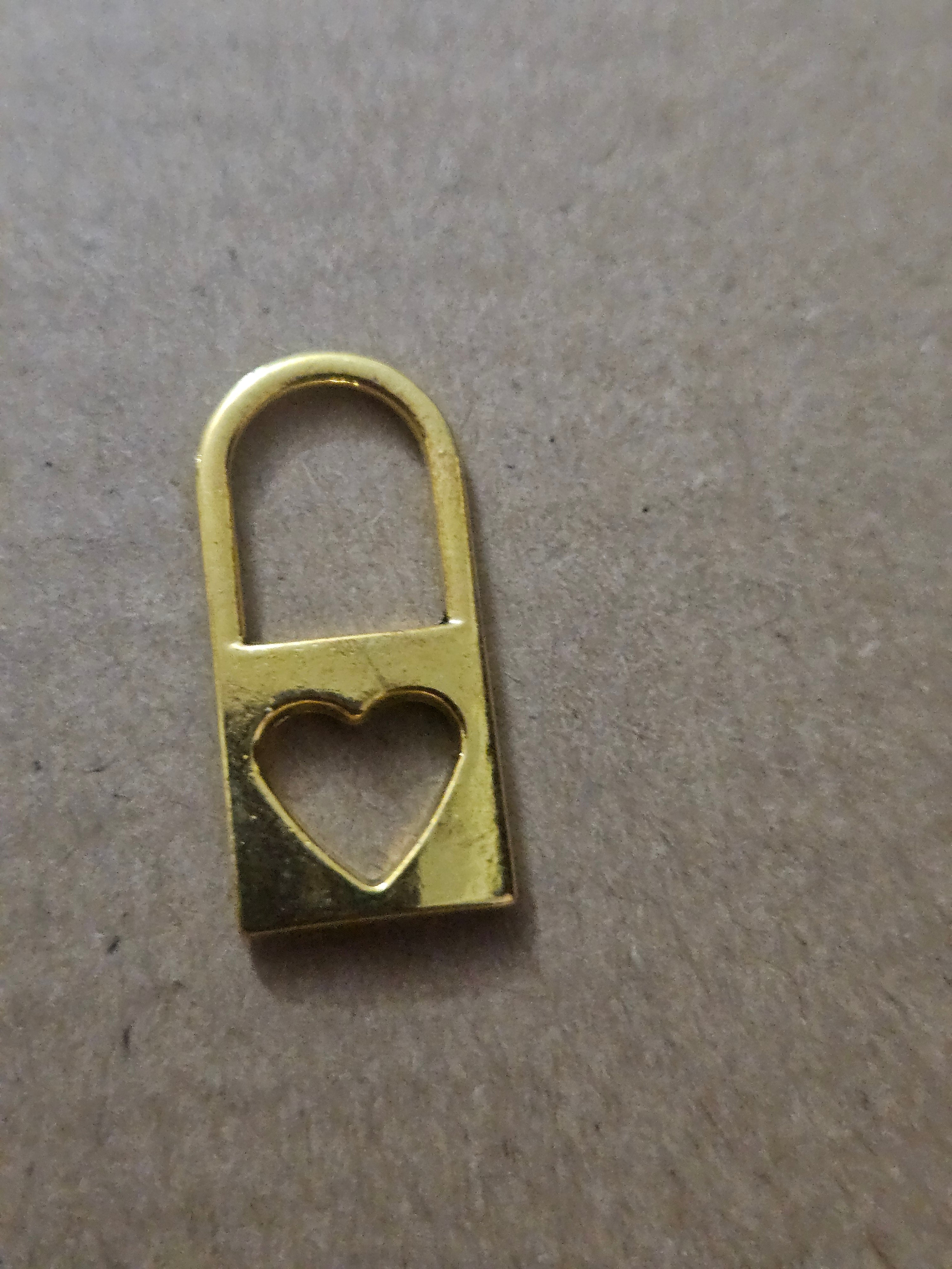 Metal Charms - ♡