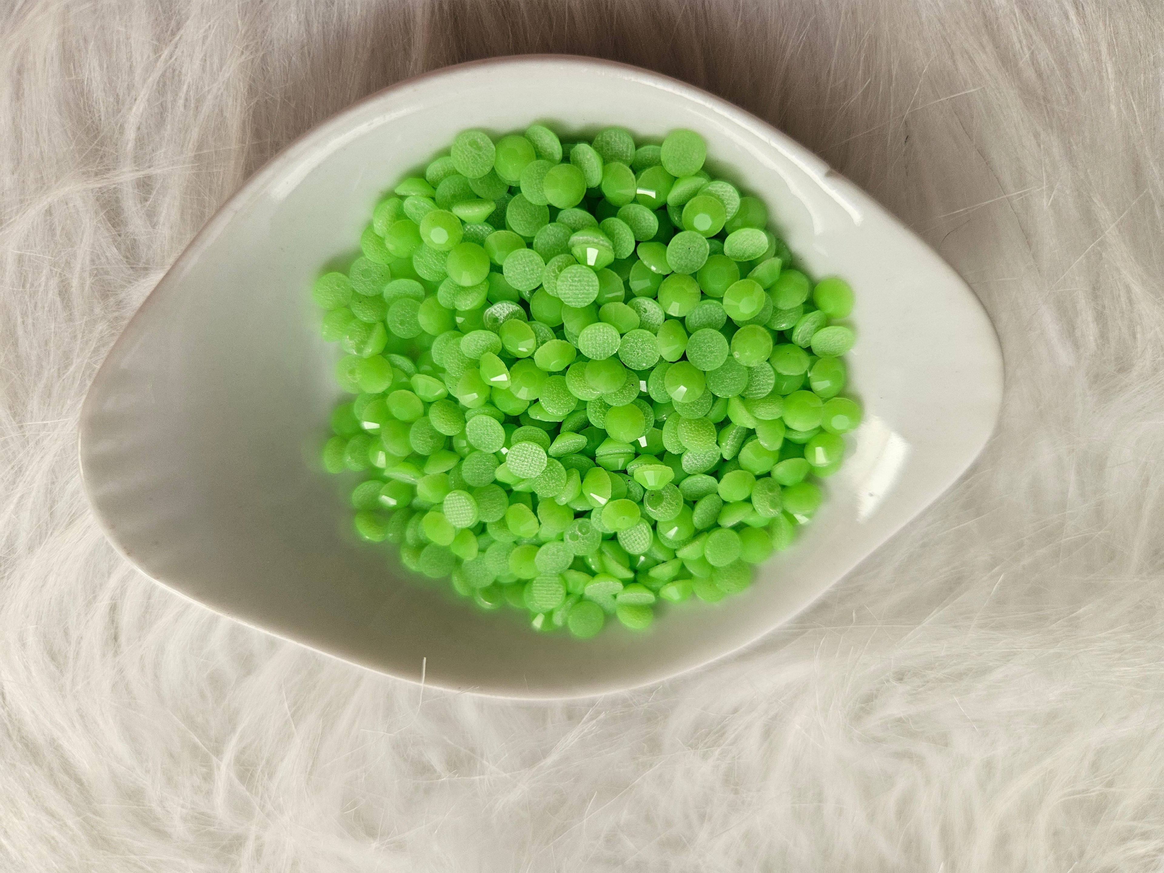Beadzazzling resin stones